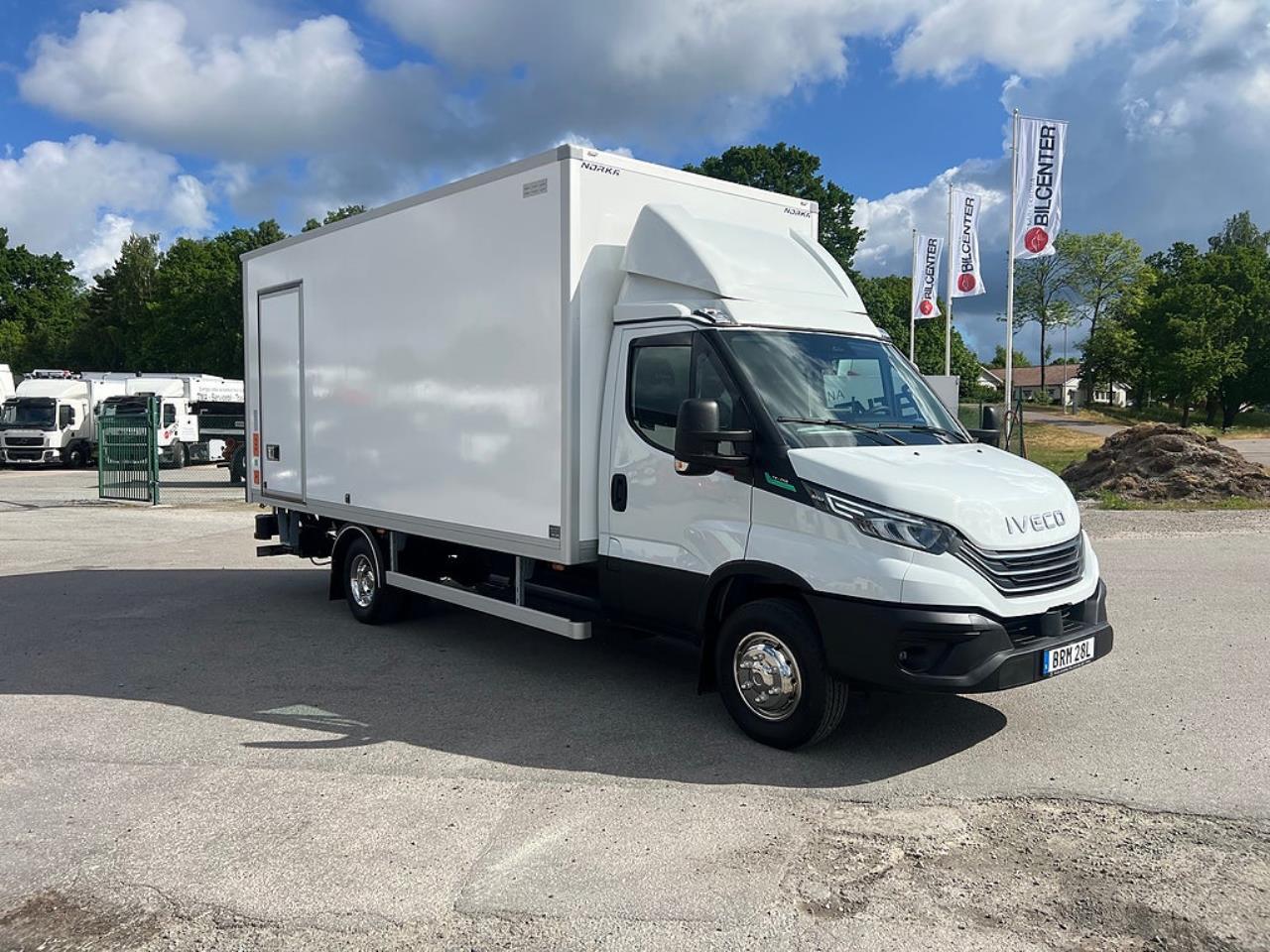 Iveco Daily 72C14G A8 CNG Sk&aring;pbil med Z-Lift 2025 - Sk&aring;p