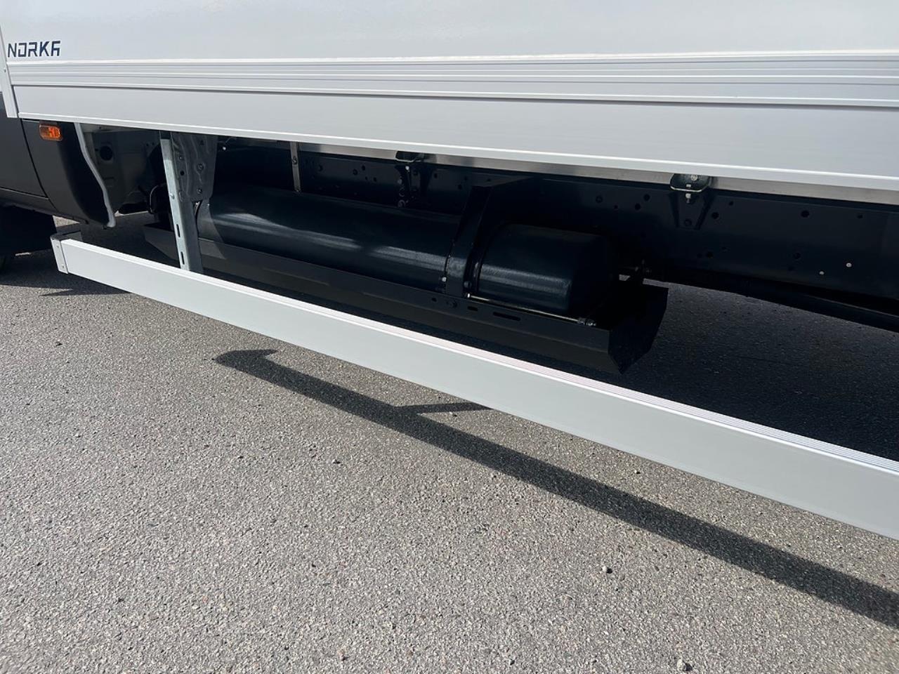 Iveco Daily 72C14G A8 CNG Sk&aring;pbil med Z-Lift 2025 - Sk&aring;p