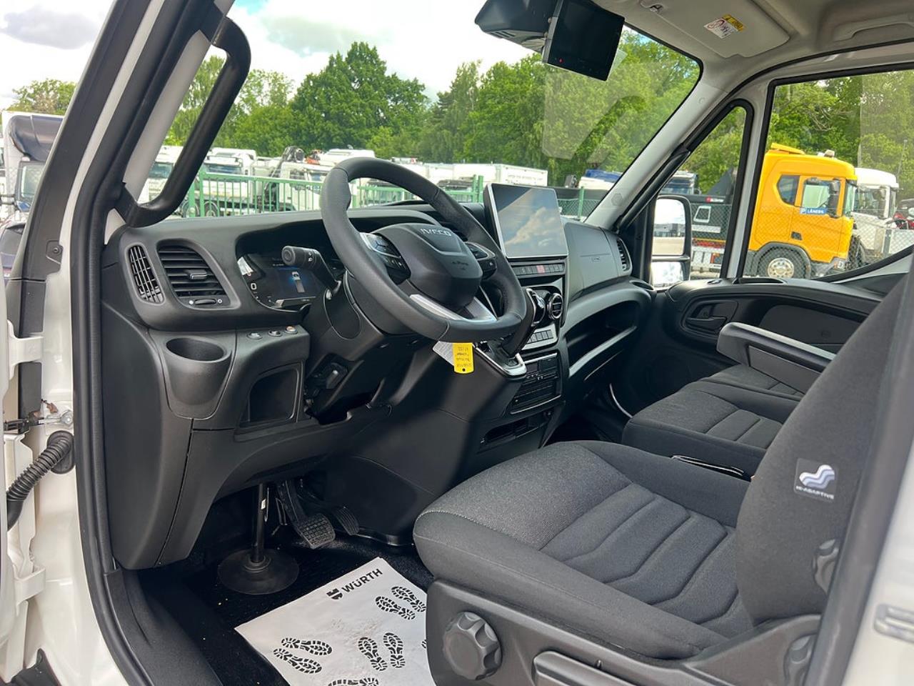 Iveco Daily 72C14G A8 CNG Sk&aring;pbil med Z-Lift 2025 - Sk&aring;p