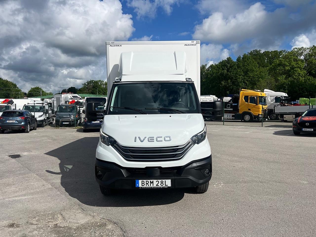 Iveco Daily 72C14G A8 CNG Sk&aring;pbil med Z-Lift 2025 - Sk&aring;p