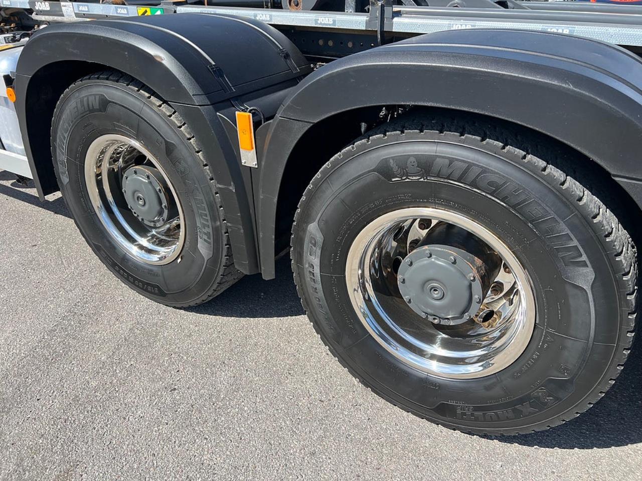 Mercedes-Benz Arocs 3251 Tridem Lastv&auml;xlare, Fullt Plogutrustad 2023 - Krok/Lastv&auml;xlare