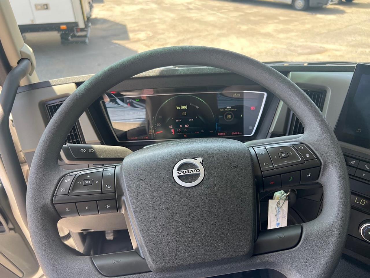 Volvo FM13 460 6x2*4 Kylbil Frysbil Dubbla lastplan 21 Pall 2023 - &Ouml;vrigt
