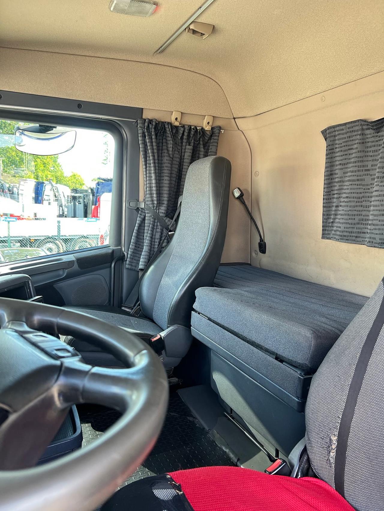 Scania R440 6x2*4 Hiab Lastv&auml;xlare inkl Flak, Euro 5 2009 - Krok/Lastv&auml;xlare