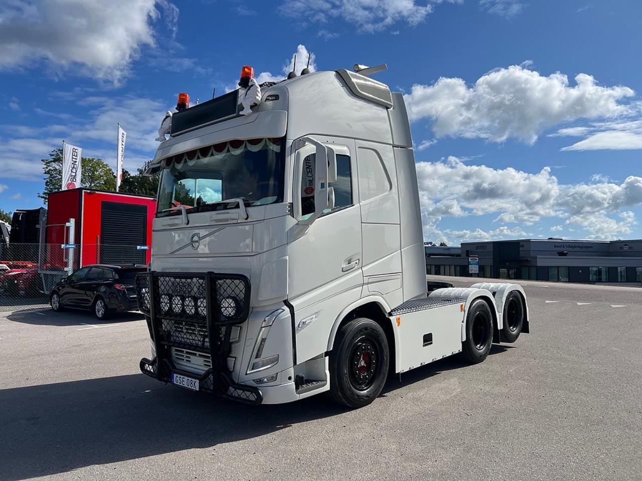 Volvo FH13 500 6x2 Dragbil med Hydraulik, Kl&auml;dd hytt mm 2021 - Dragbil