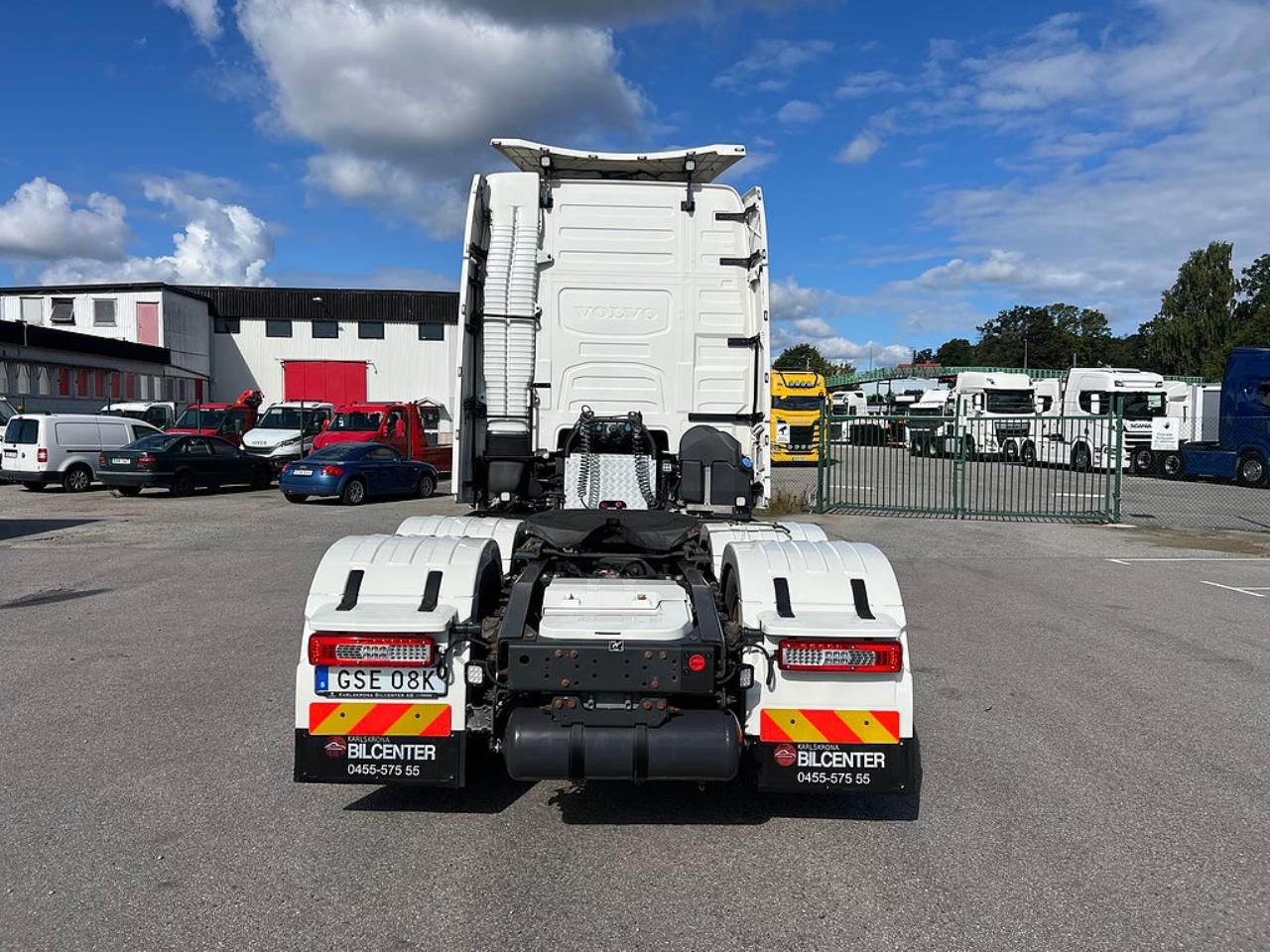Volvo FH13 500 6x2 Dragbil med Hydraulik, Kl&auml;dd hytt mm 2021 - Dragbil