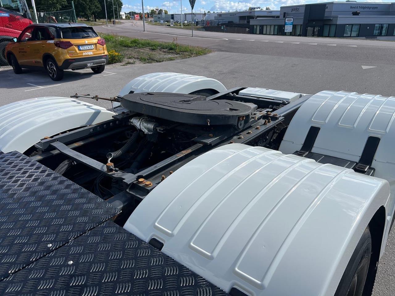 Volvo FH13 500 6x2 Dragbil med Hydraulik, Kl&auml;dd hytt mm 2021 - Dragbil