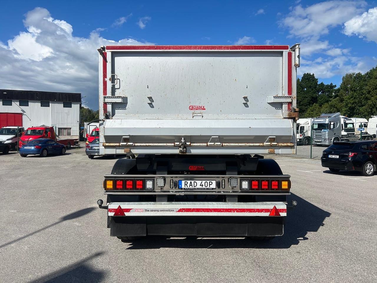 &Ouml;vriga Roadex 3 Axlad tippvagn, 2024 - Tipp