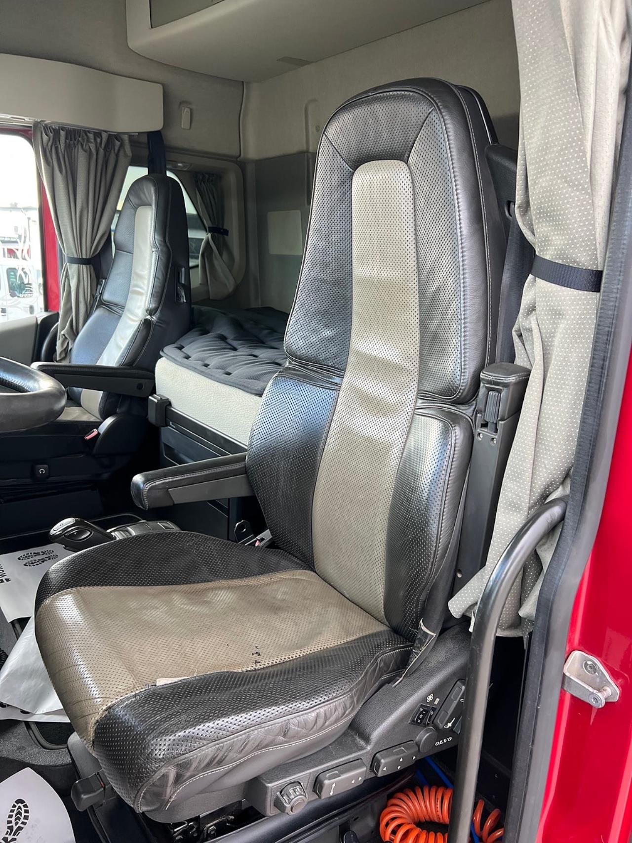 Volvo FH13 500 6x2*4 Lastv&auml;xlare, Krandubbar, Euro 6 2014 - Kran