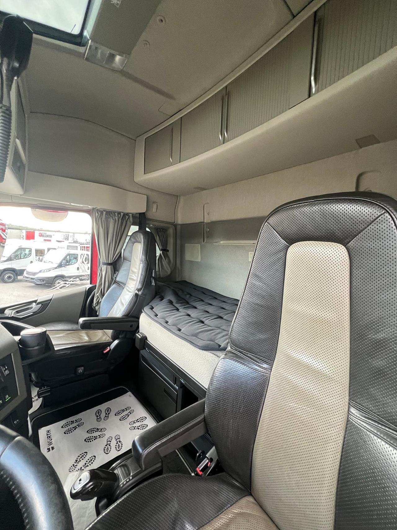 Volvo FH13 500 6x2*4 Lastv&auml;xlare, Krandubbar, Euro 6 2014 - Kran