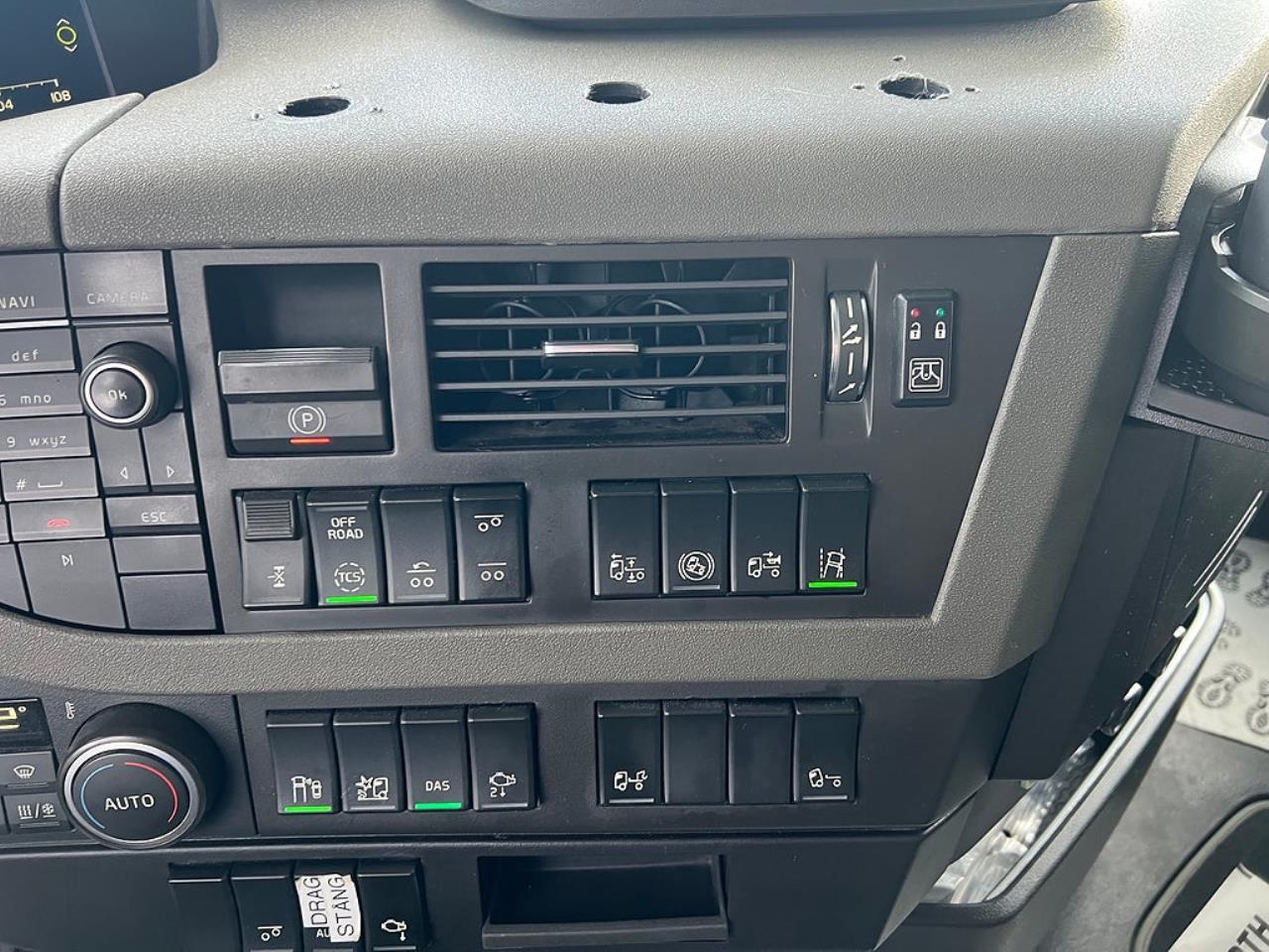 Volvo FH13 500 6x2*4 Lastv&auml;xlare, Krandubbar, Euro 6 2014 - Kran