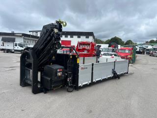 &Ouml;vriga Kranflak Hiab 232-E5 kran & Schaktlucka