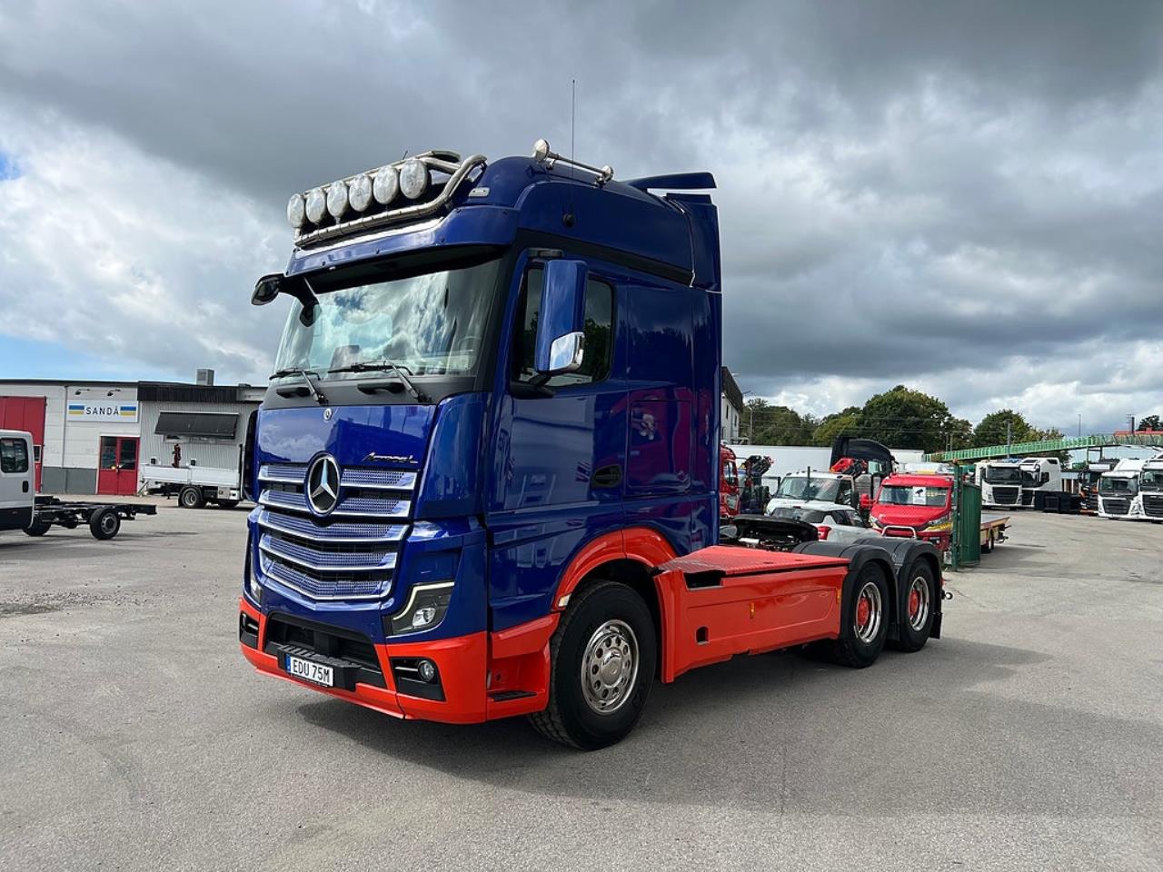 Mercedes-Benz Actros 3353 LS 6x4 Dragbil, Hydraulik, Euro 6 2022 - Dragbil