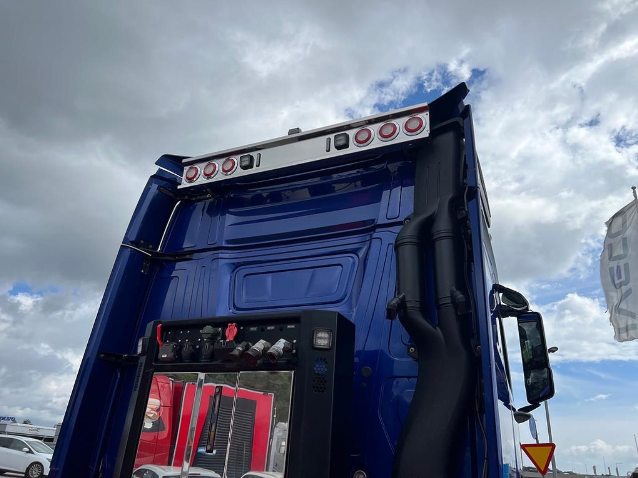 Mercedes-Benz Actros 3353 LS 6x4 Dragbil, Hydraulik, Euro 6 2022 - Dragbil