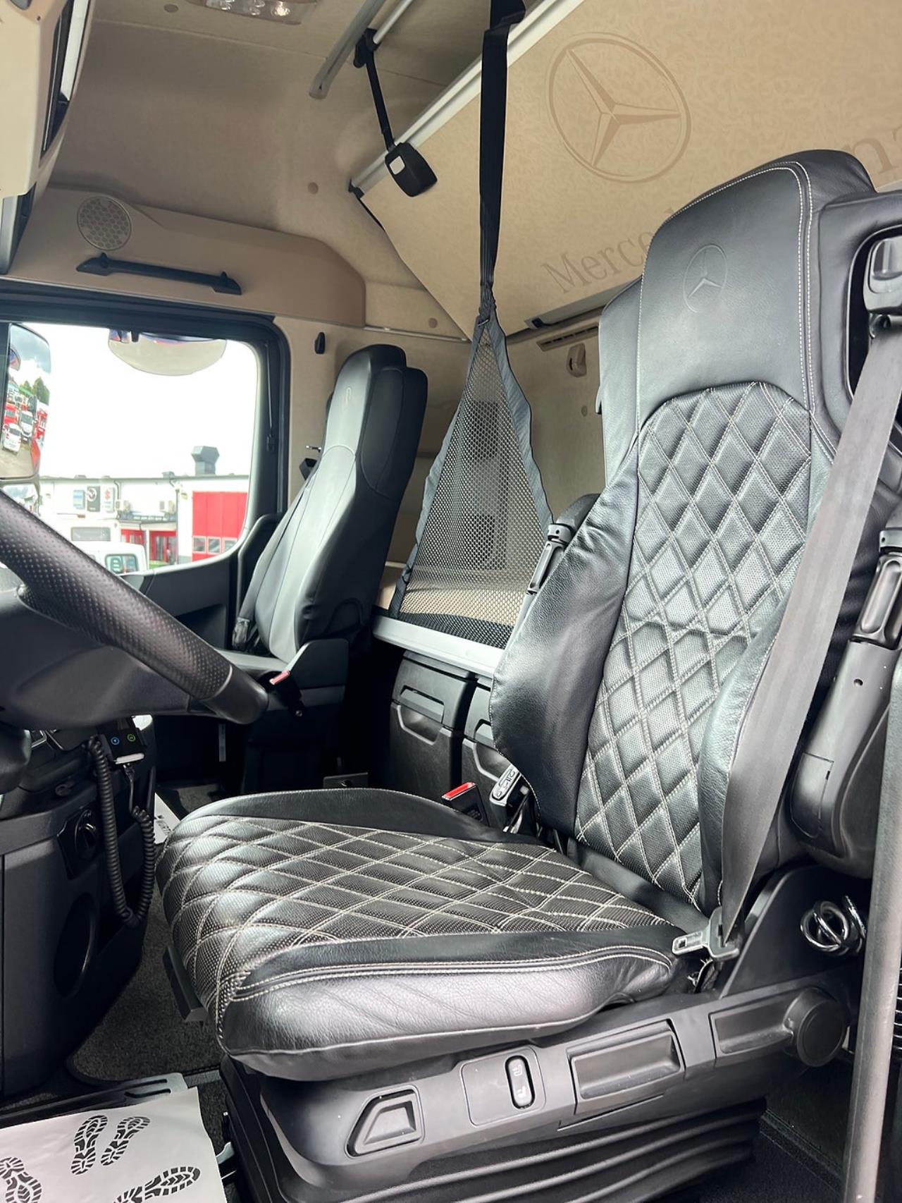Mercedes-Benz Actros 3353 LS 6x4 Dragbil, Hydraulik, Euro 6 2022 - Dragbil
