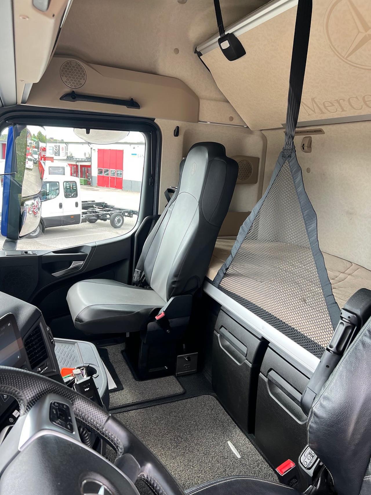 Mercedes-Benz Actros 3353 LS 6x4 Dragbil, Hydraulik, Euro 6 2022 - Dragbil