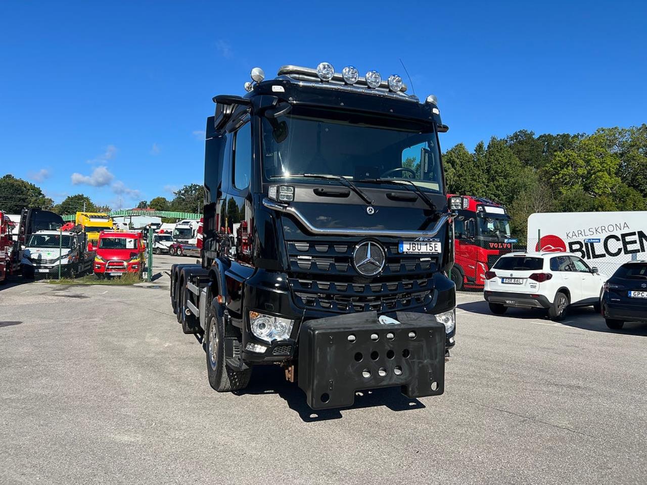 Mercedes-Benz Arocs 3251 Tridem Lastv&auml;xlare, Fullt Plogutrustad 2023 - Krok/Lastv&auml;xlare