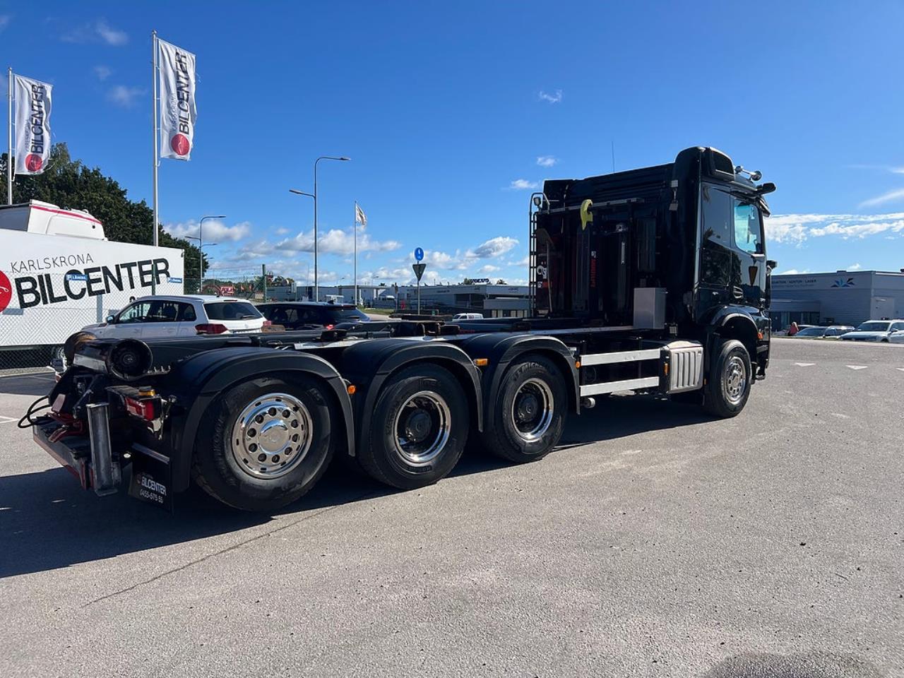 Mercedes-Benz Arocs 3251 Tridem Lastv&auml;xlare, Fullt Plogutrustad 2023 - Krok/Lastv&auml;xlare