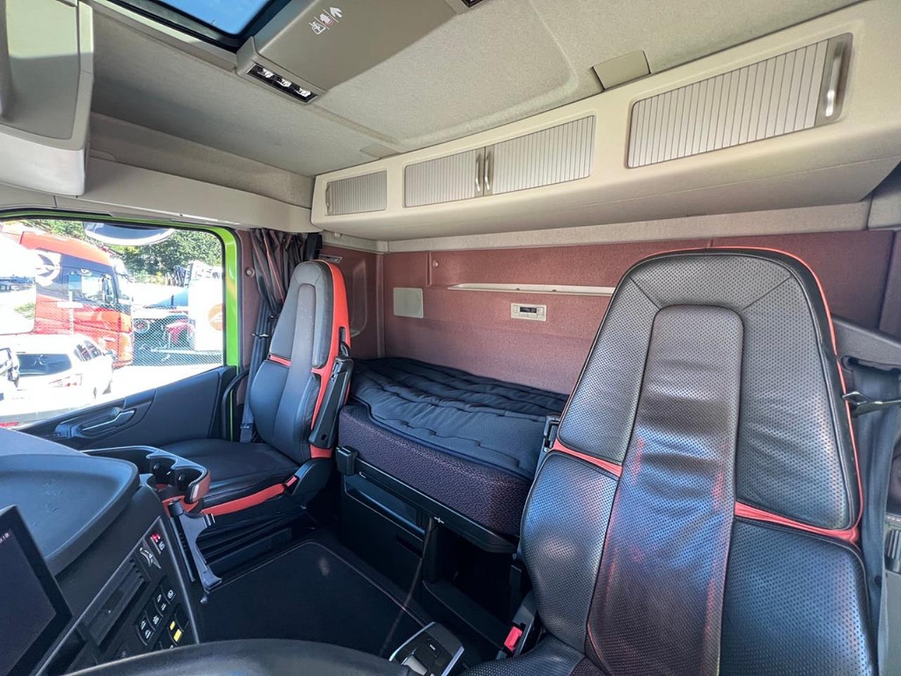 Volvo FH16 550 8x4*4 Tridem Tippbil I-See, Fullutrustad 2022 - Tipp