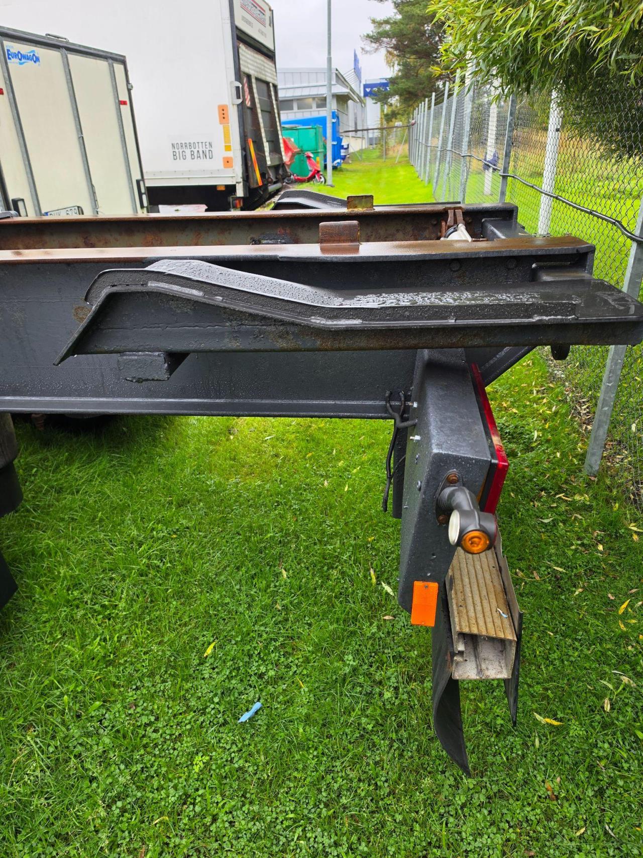 NTM RTPT-4 2003 - Lastv&auml;xlare