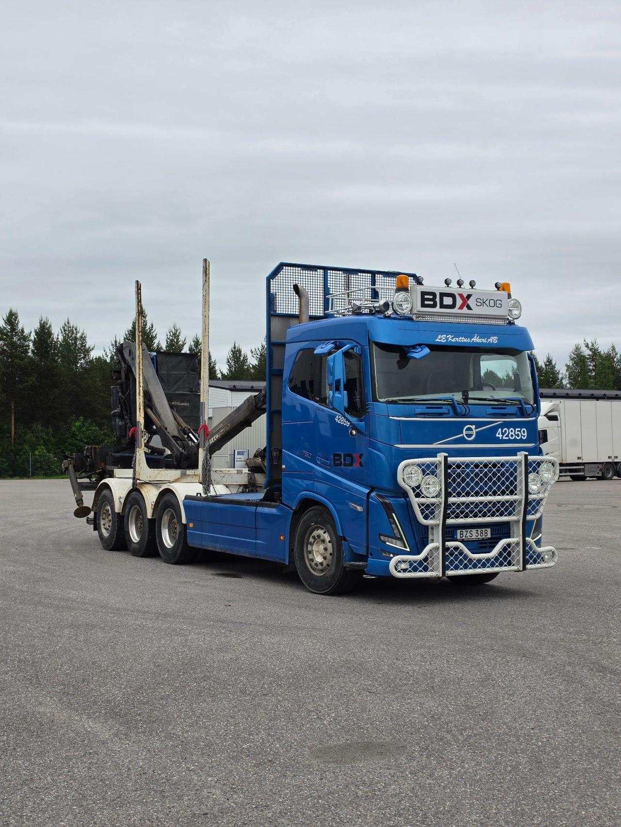 Volvo FH16 750 2023 - Timmer