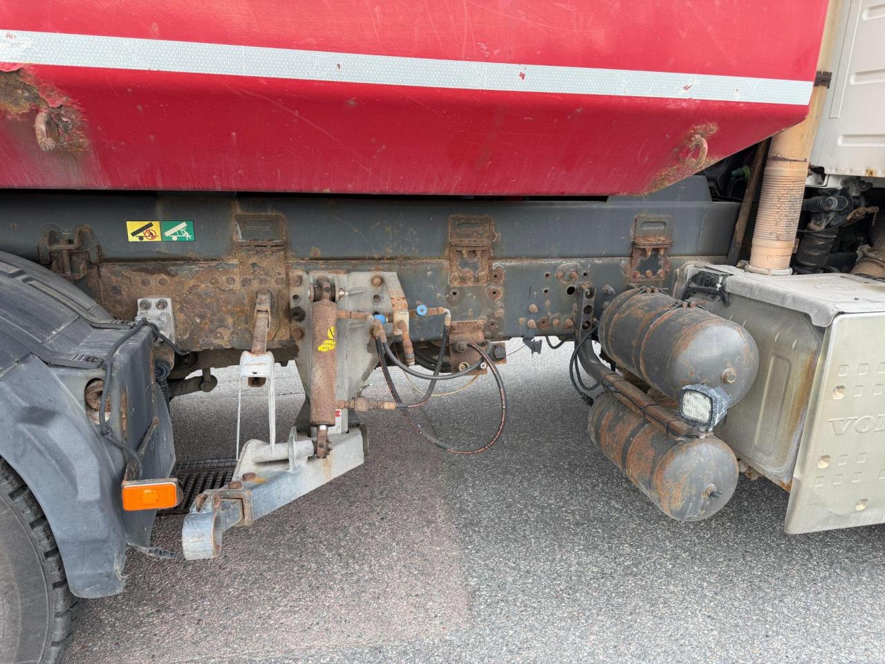 Volvo FM Tridem Tipp Plogbil 2011 - Tipp