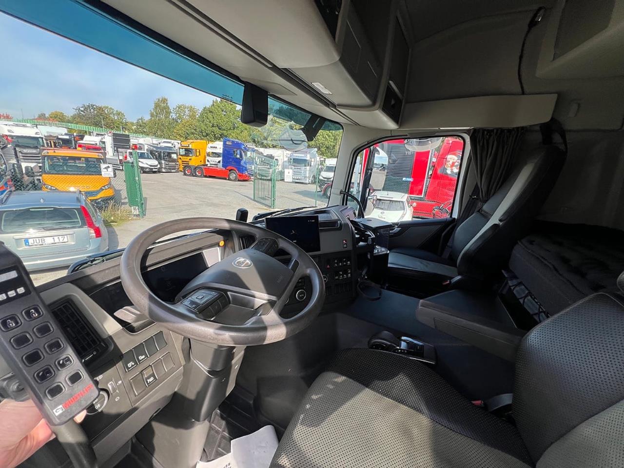 Volvo FM13 500 8x4*4 Tridem Lastv&auml;xlare I-See, Euro 6 2024 - Krok/Lastv&auml;xlare