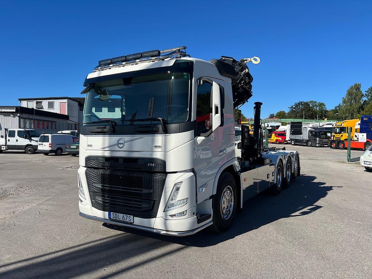 Volvo FM 13 500 8x4*4 Tridem Kranv&auml;xlare Hiab 302 2023 - Kran