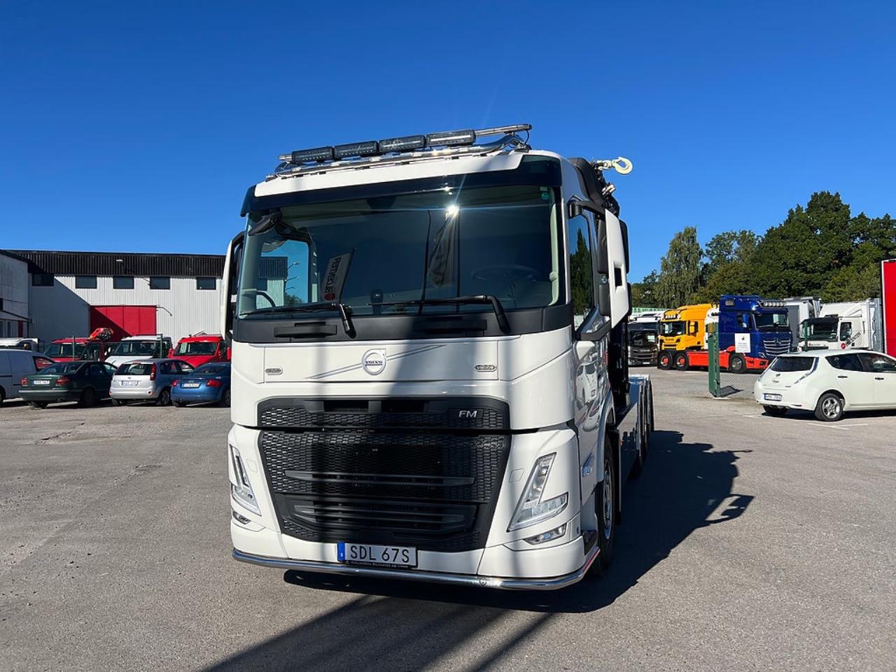 Volvo FM 13 500 8x4*4 Tridem Kranv&auml;xlare Hiab 302 2023 - Kran