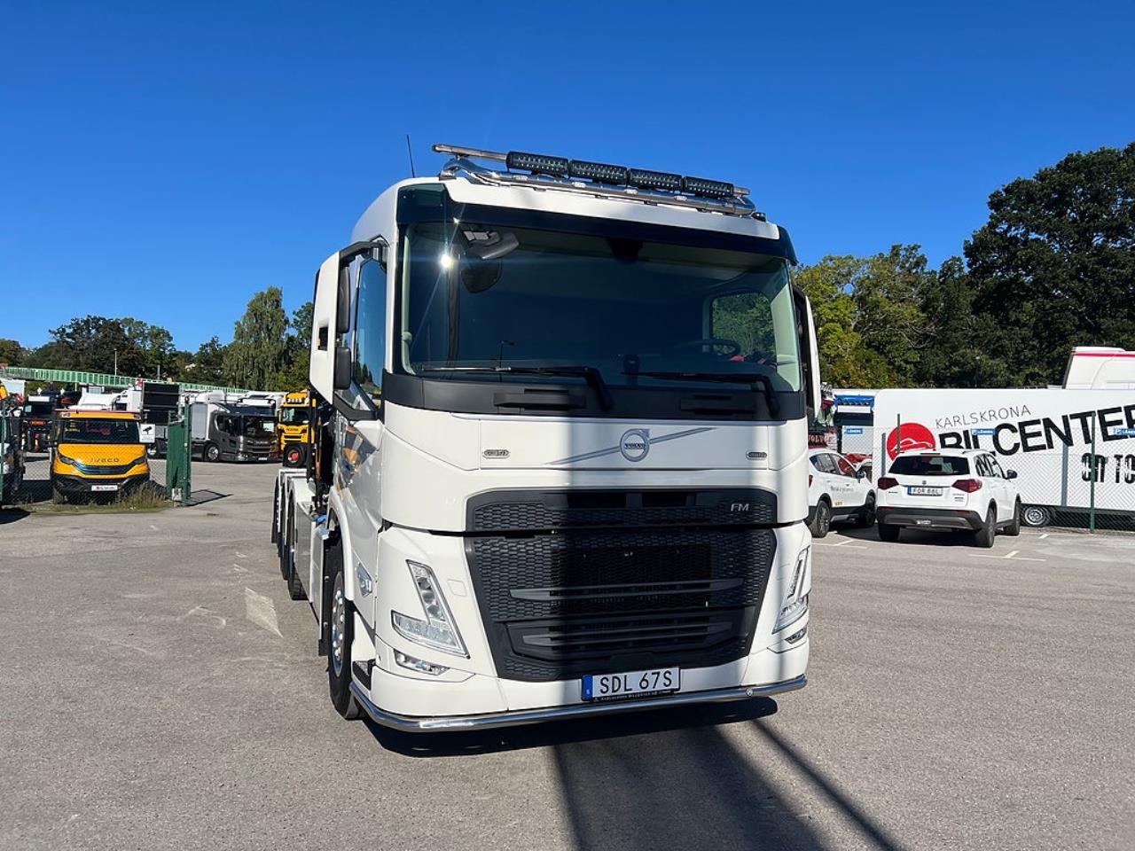 Volvo FM 13 500 8x4*4 Tridem Kranv&auml;xlare Hiab 302 2023 - Kran