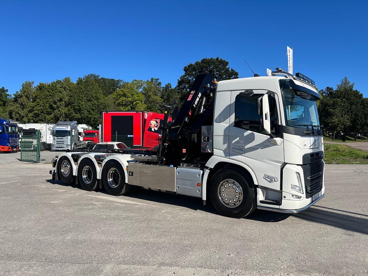 Volvo FM 13 500 8x4*4 Tridem Kranv&auml;xlare Hiab 302 2023 - Kran