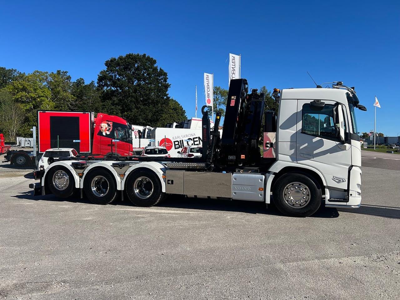 Volvo FM 13 500 8x4*4 Tridem Kranv&auml;xlare Hiab 302 2023 - Kran