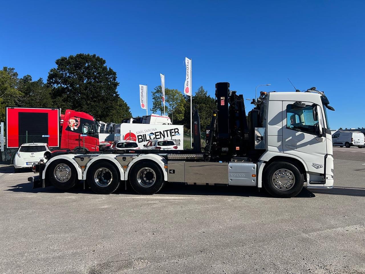 Volvo FM 13 500 8x4*4 Tridem Kranv&auml;xlare Hiab 302 2023 - Kran