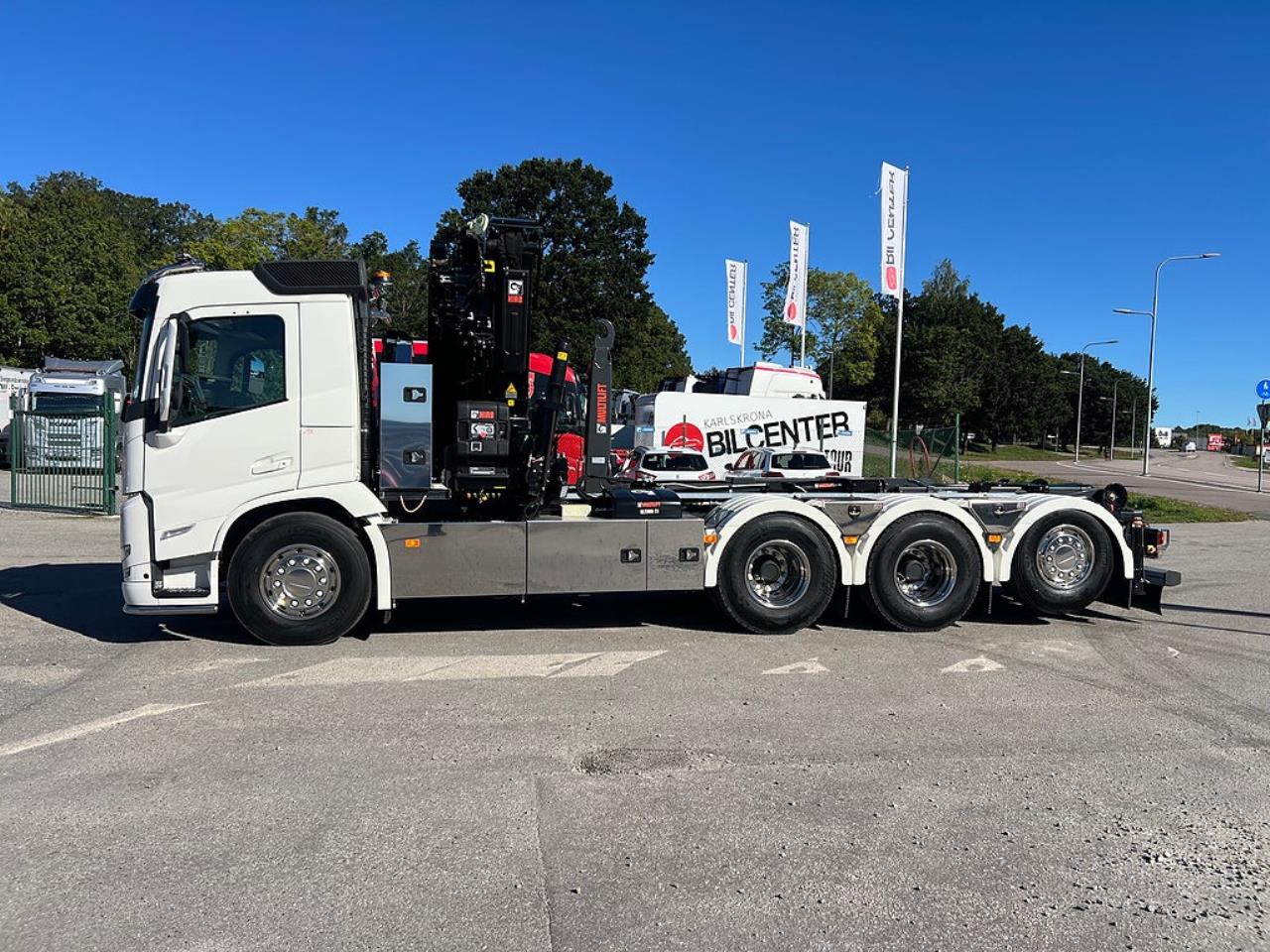 Volvo FM 13 500 8x4*4 Tridem Kranv&auml;xlare Hiab 302 2023 - Kran