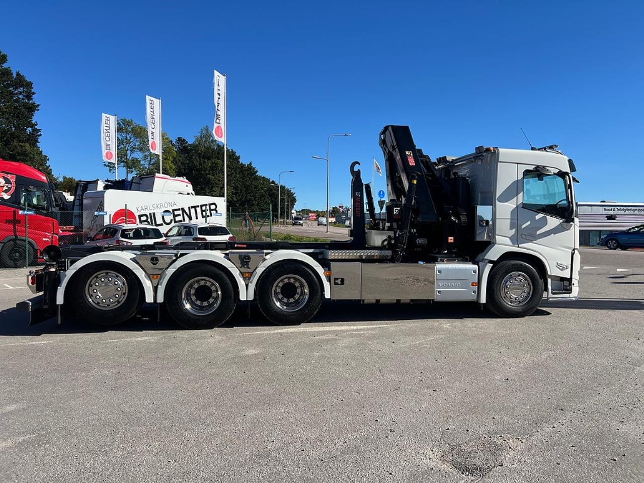 Volvo FM 13 500 8x4*4 Tridem Kranv&auml;xlare Hiab 302 2023 - Kran