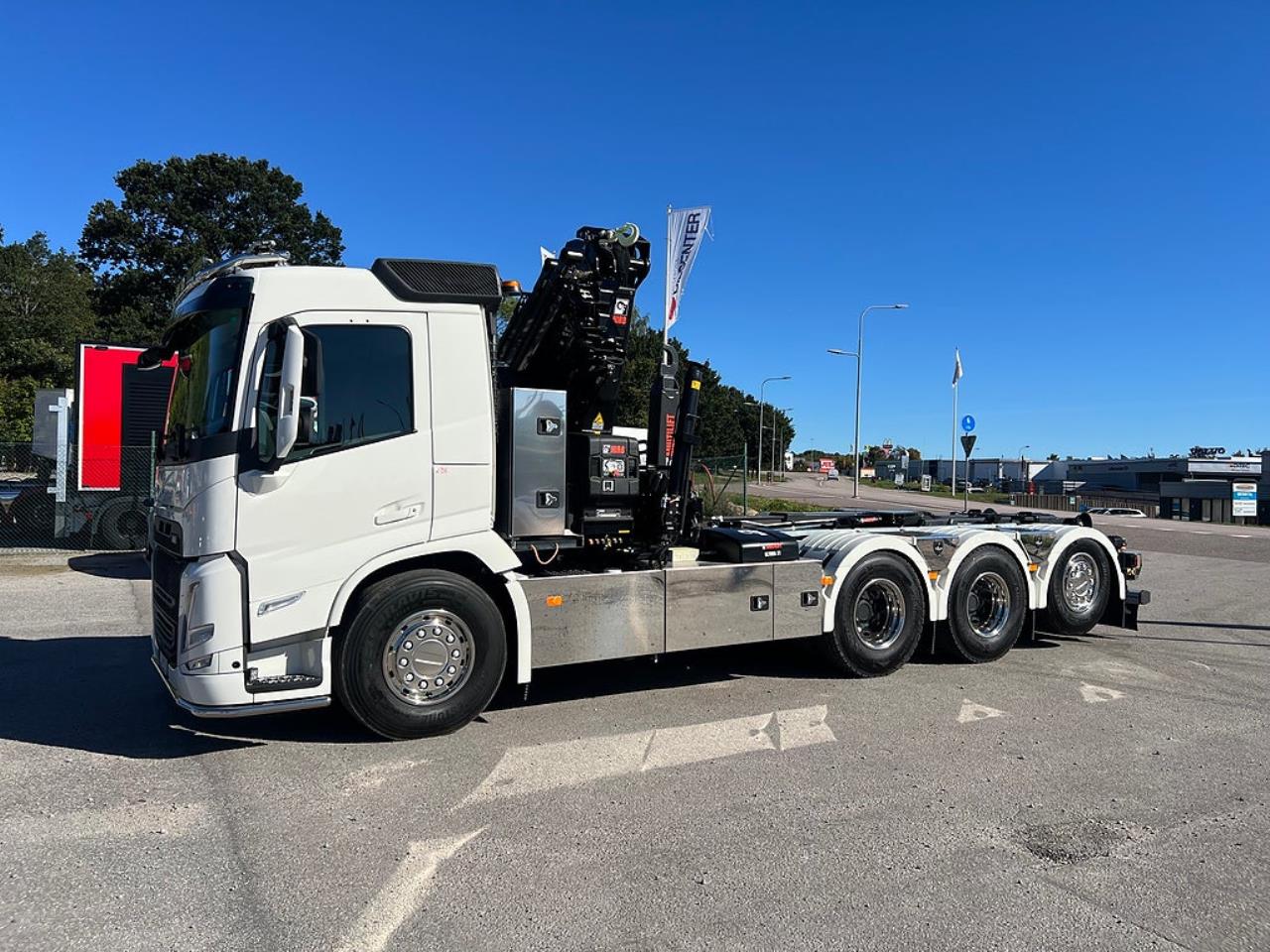 Volvo FM 13 500 8x4*4 Tridem Kranv&auml;xlare Hiab 302 2023 - Kran