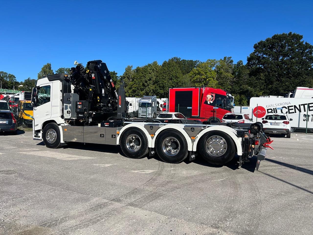 Volvo FM 13 500 8x4*4 Tridem Kranv&auml;xlare Hiab 302 2023 - Kran