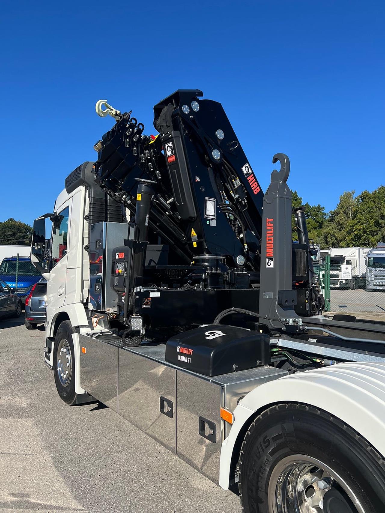 Volvo FM 13 500 8x4*4 Tridem Kranv&auml;xlare Hiab 302 2023 - Kran