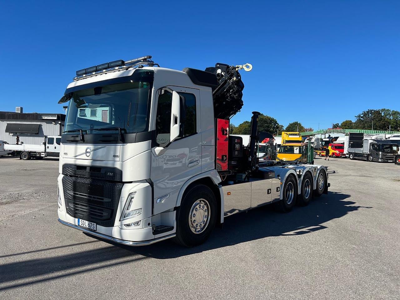 Volvo FM 13 500 8x4*4 Tridem Kranv&auml;xlare Hiab 302 2023 - Kran