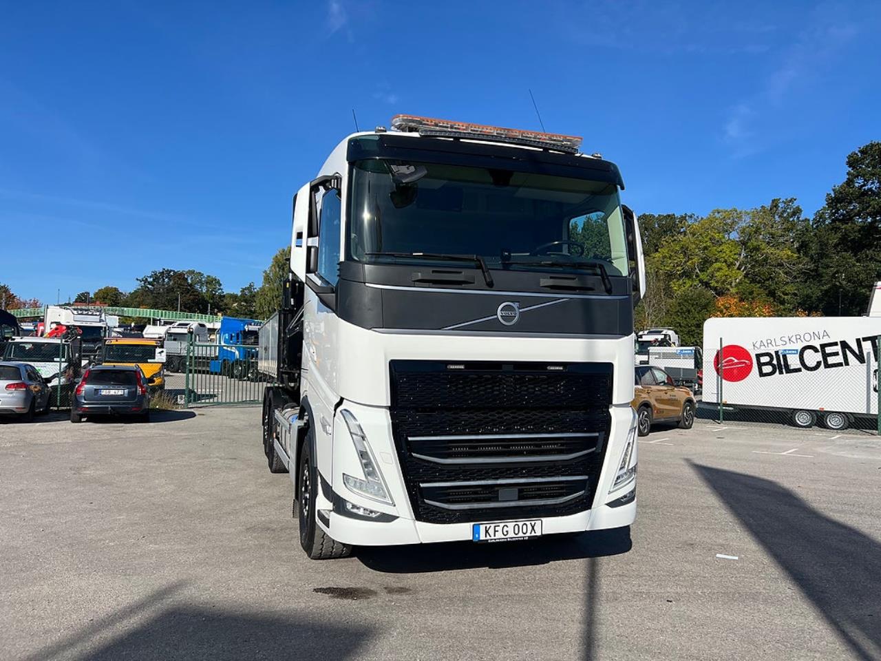 Volvo FH13 500 6x2*4 Lastv&auml;xlare, Inkl Kranflak Hiab 232 2023 - Kran
