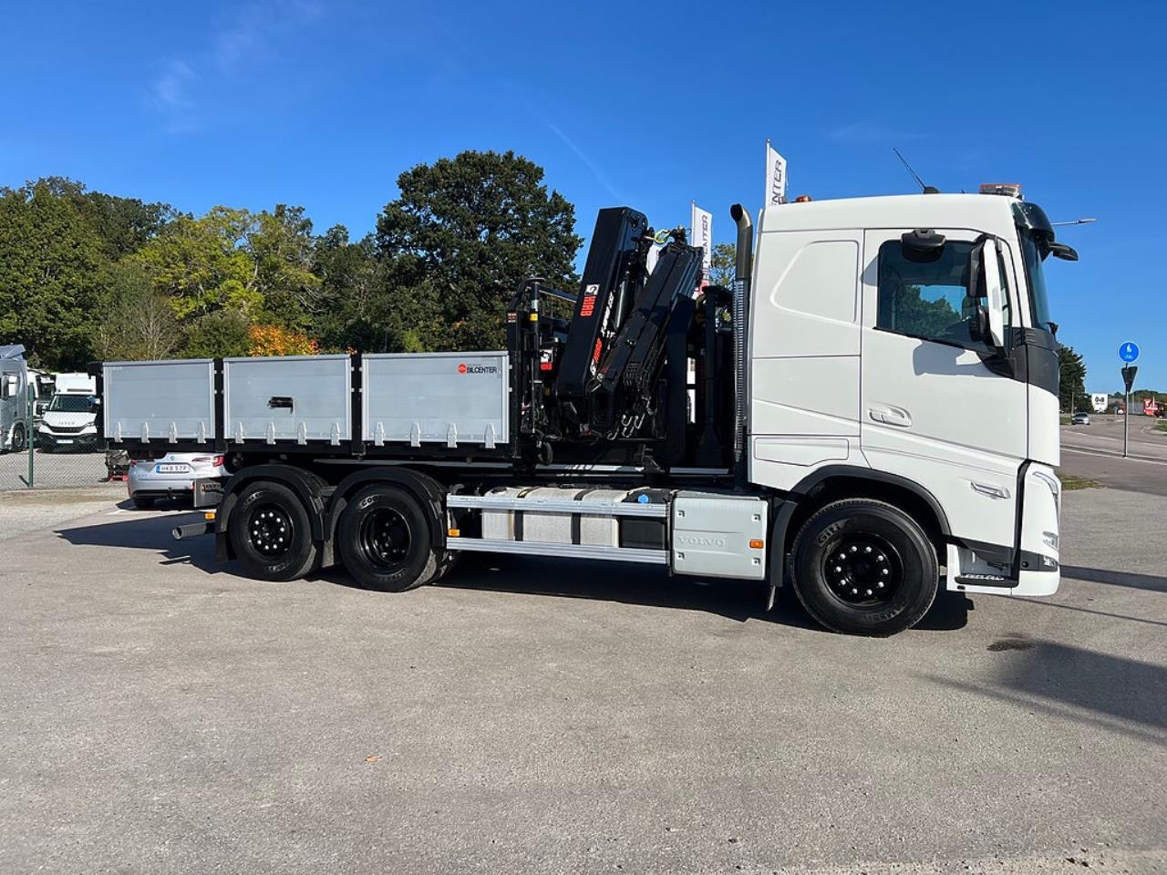 Volvo FH13 500 6x2*4 Lastv&auml;xlare, Inkl Kranflak Hiab 232 2023 - Kran