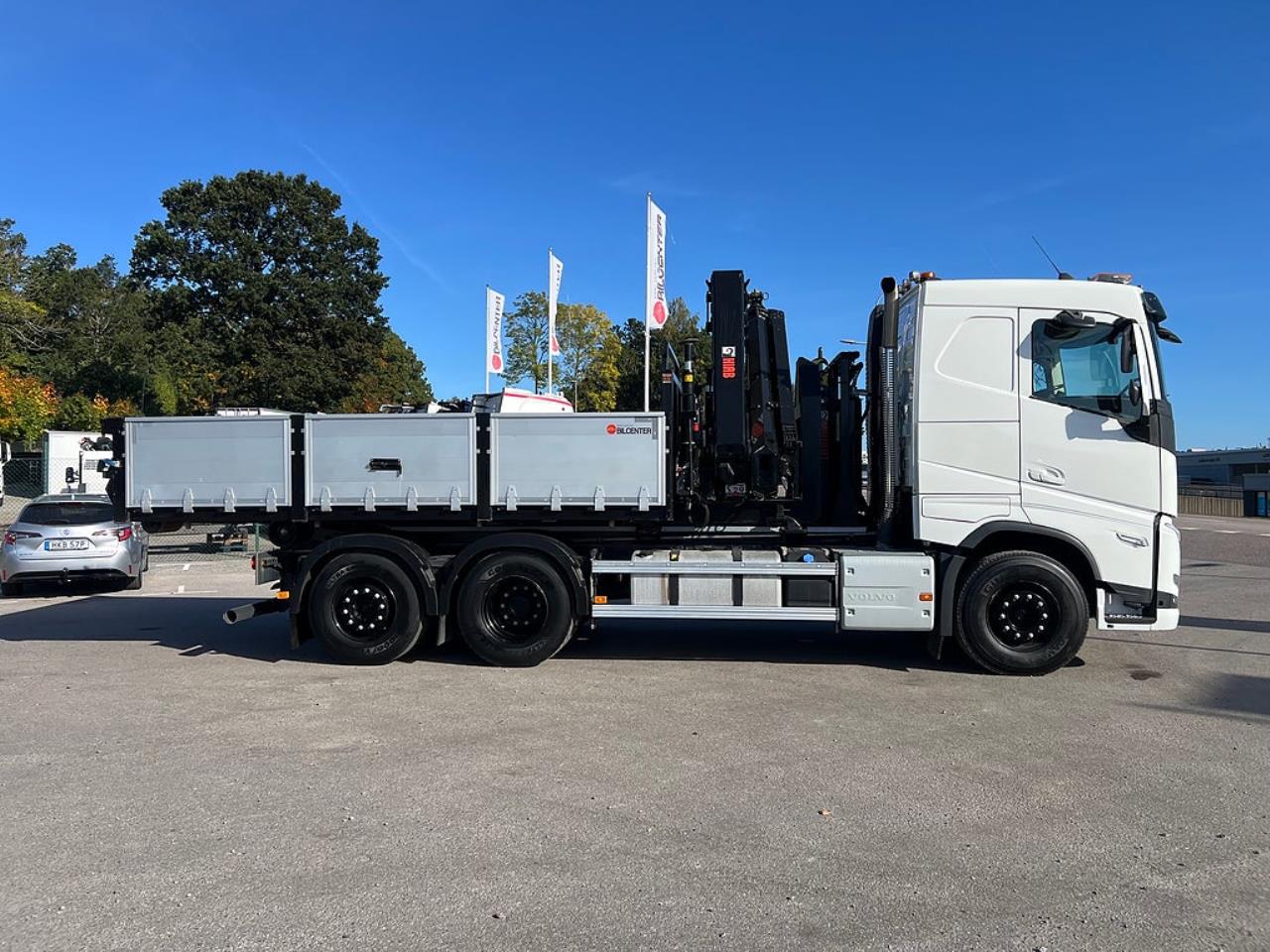 Volvo FH13 500 6x2*4 Lastv&auml;xlare, Inkl Kranflak Hiab 232 2023 - Kran