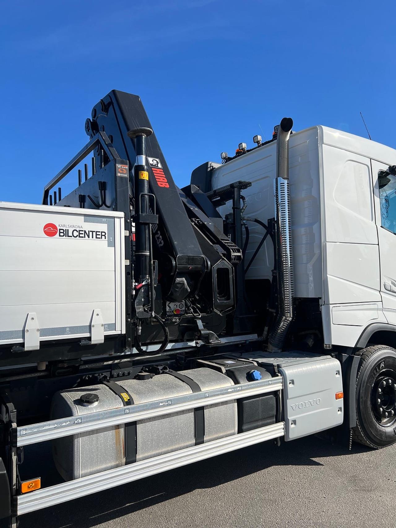 Volvo FH13 500 6x2*4 Lastv&auml;xlare, Inkl Kranflak Hiab 232 2023 - Kran