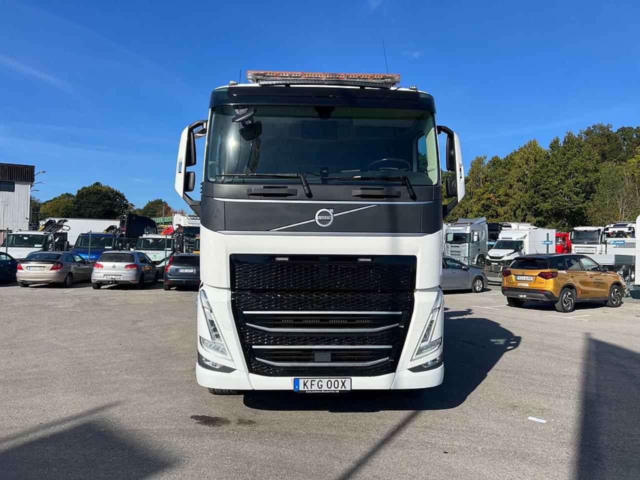 Volvo FH13 500 6x2*4 Lastv&auml;xlare, Inkl Kranflak Hiab 232 2023 - Kran