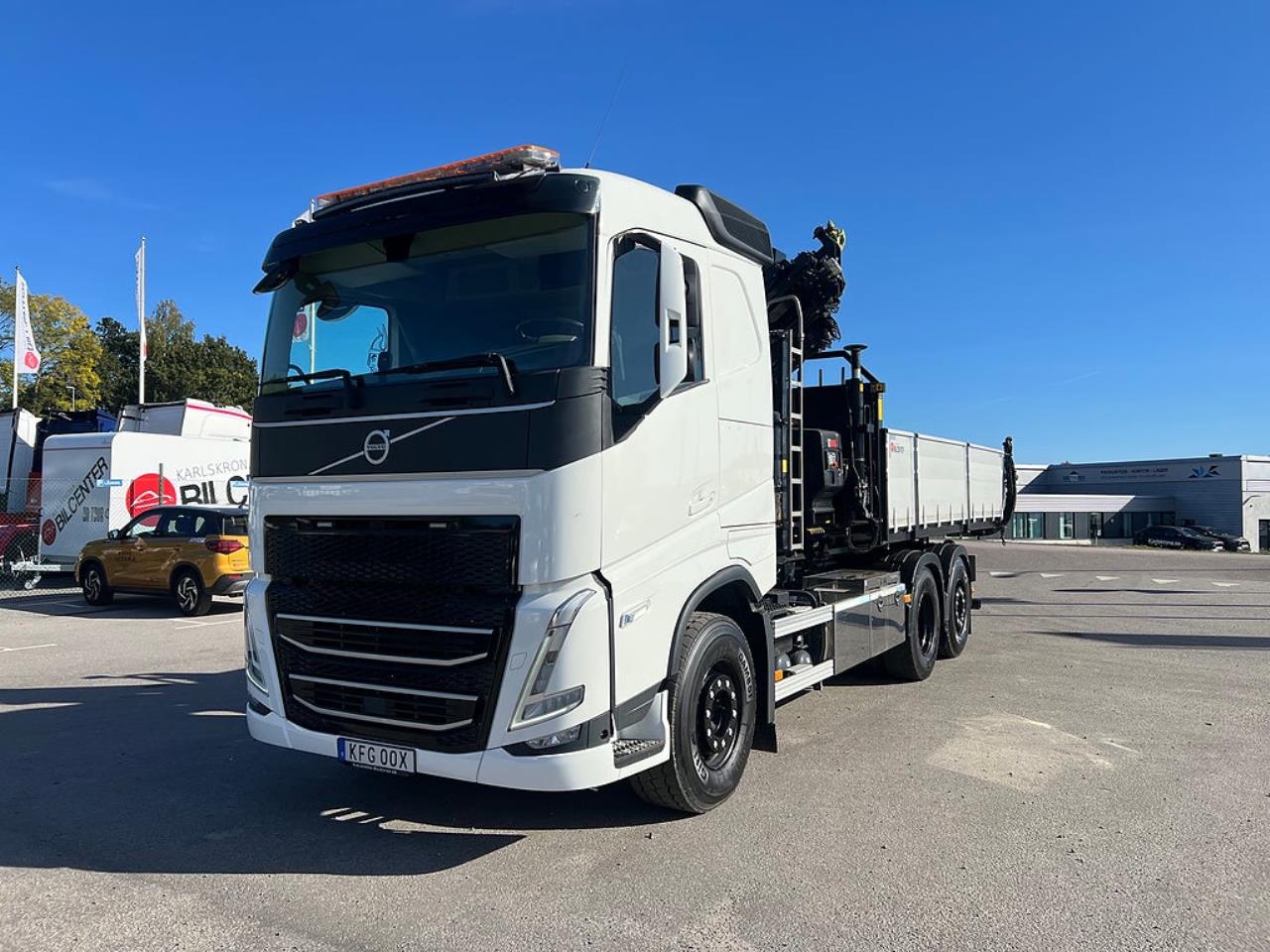 Volvo FH13 500 6x2*4 Lastv&auml;xlare, Inkl Kranflak Hiab 232 2023 - Kran