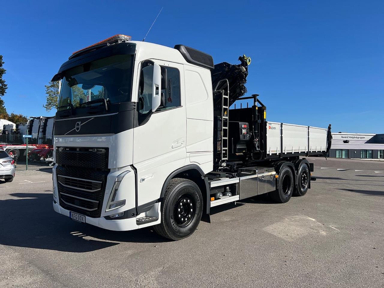 Volvo FH13 500 6x2*4 Lastv&auml;xlare, Inkl Kranflak Hiab 232 2023 - Kran