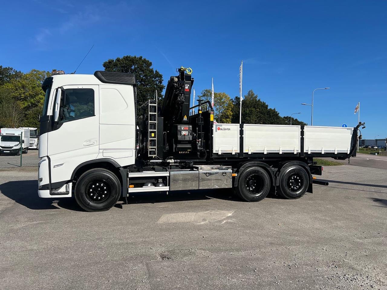 Volvo FH13 500 6x2*4 Lastv&auml;xlare, Inkl Kranflak Hiab 232 2023 - Kran
