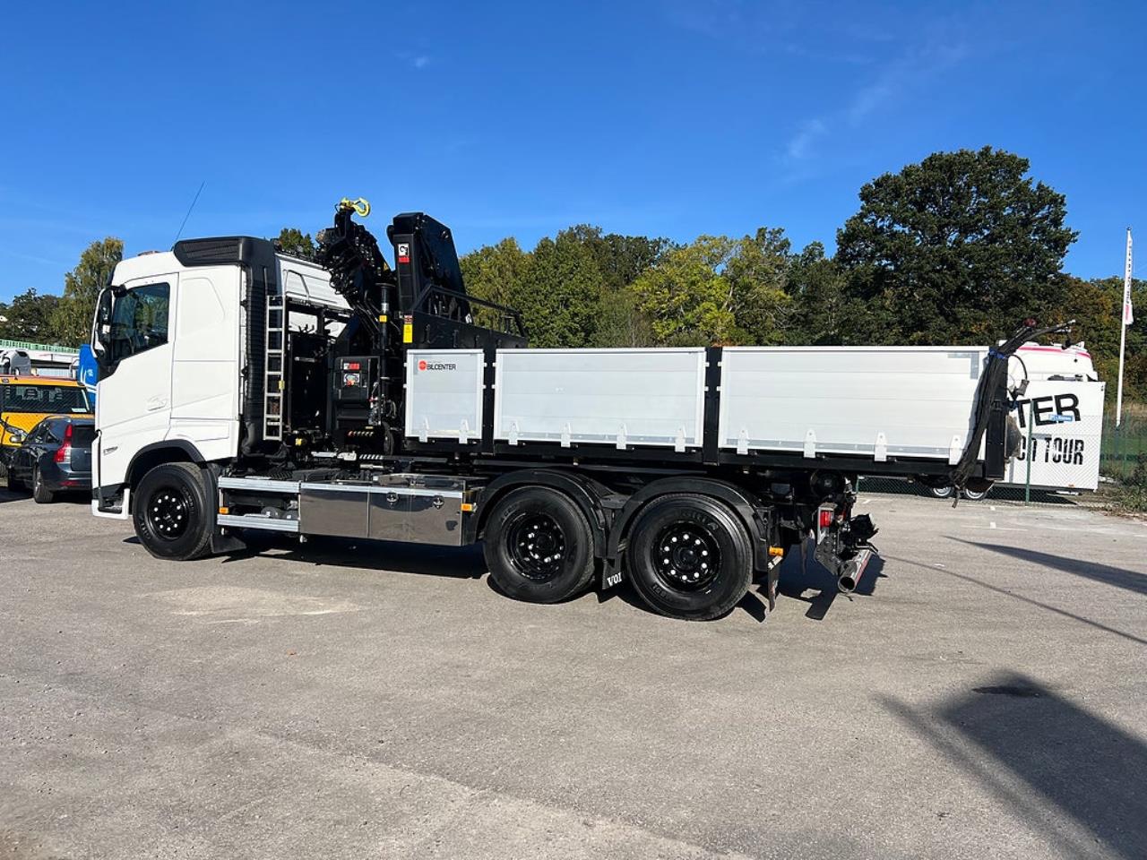 Volvo FH13 500 6x2*4 Lastv&auml;xlare, Inkl Kranflak Hiab 232 2023 - Kran