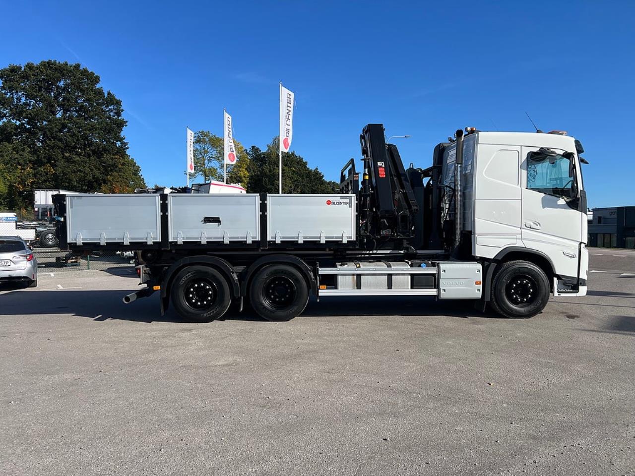 Volvo FH13 500 6x2*4 Lastv&auml;xlare, Inkl Kranflak Hiab 232 2023 - Kran