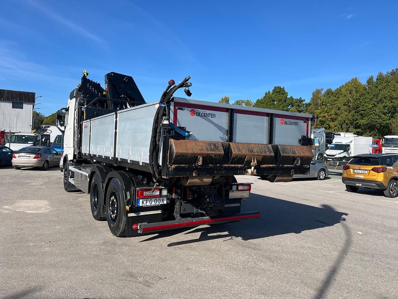Volvo FH13 500 6x2*4 Lastv&auml;xlare, Inkl Kranflak Hiab 232 2023 - Kran