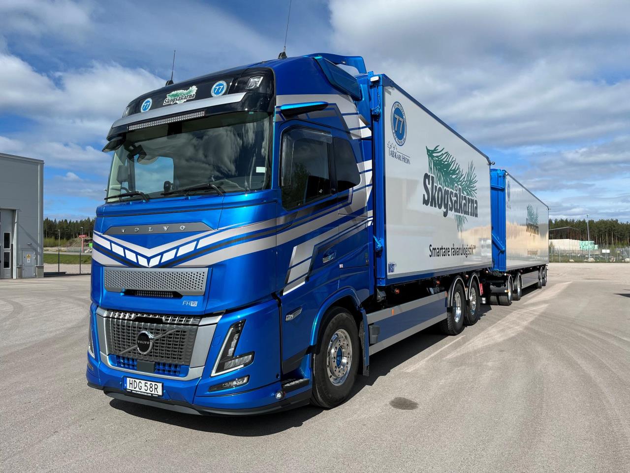 Volvo FH16 6x2 2024 - Flis